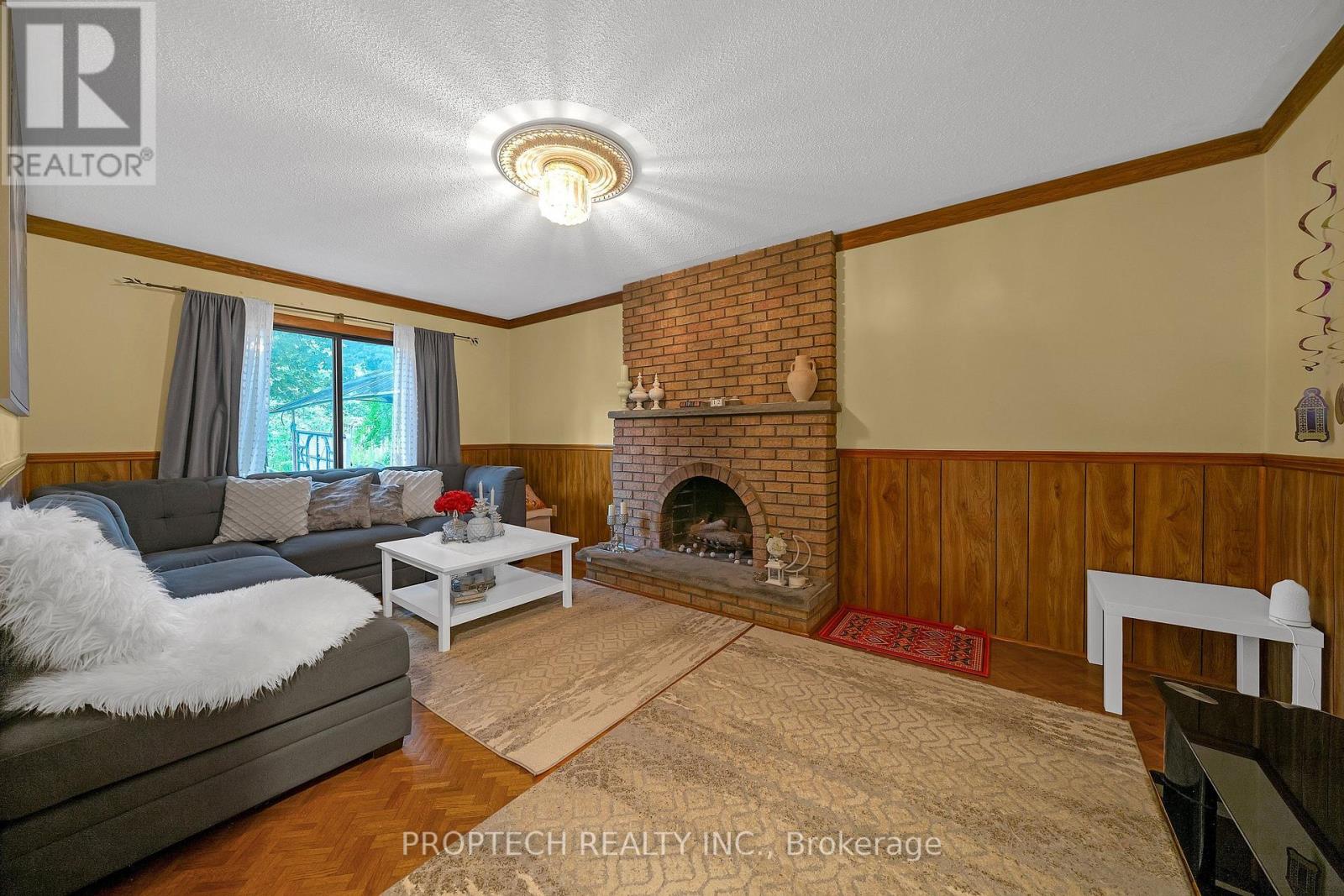 245 Fincham Avenue Property Photo 14