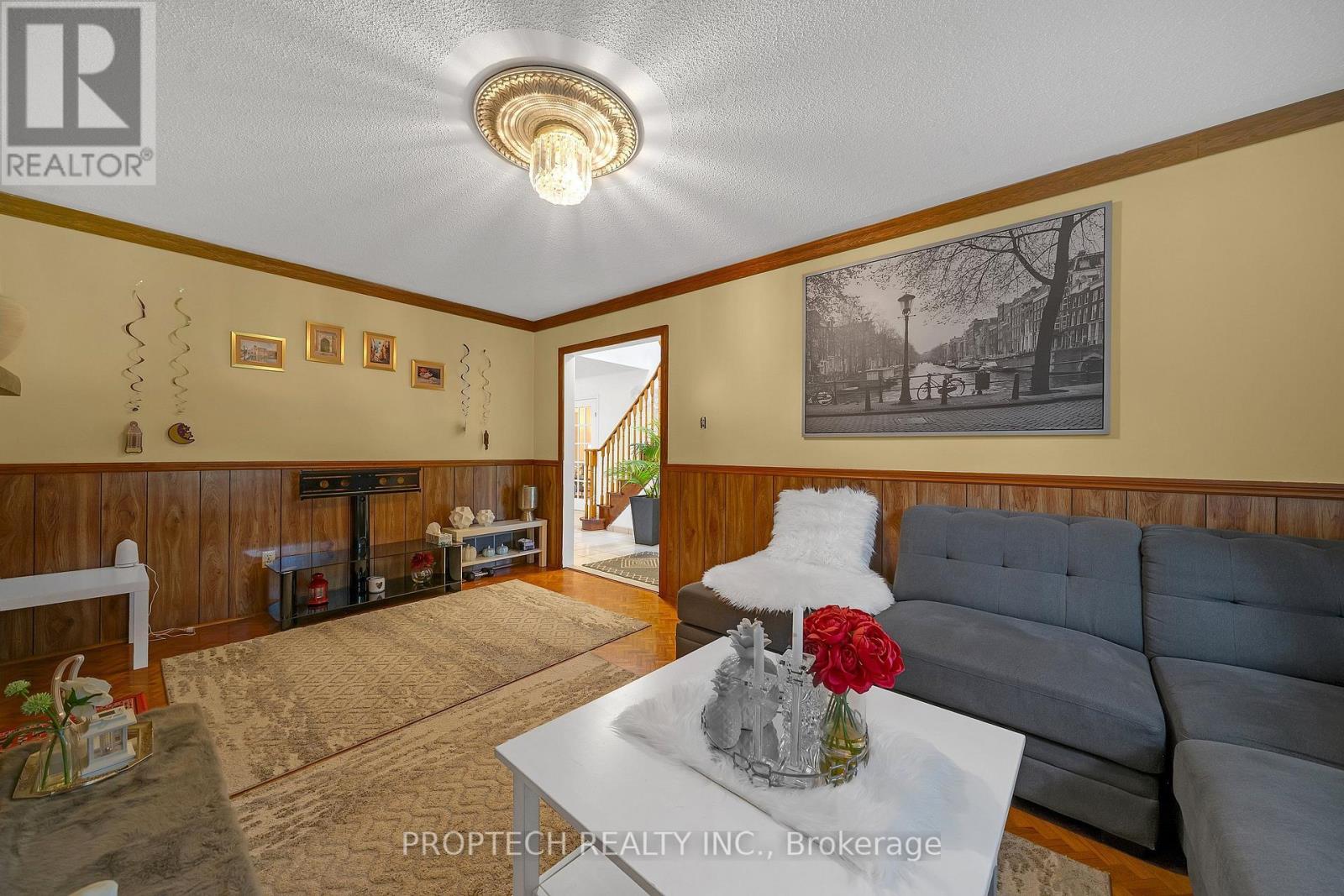 245 Fincham Avenue Property Photo 15
