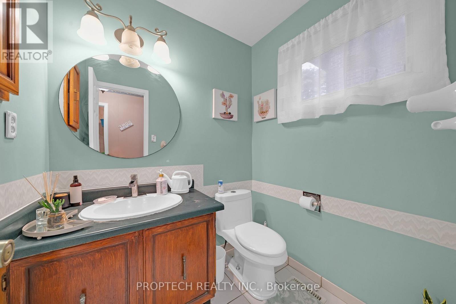 245 Fincham Avenue Property Photo 20