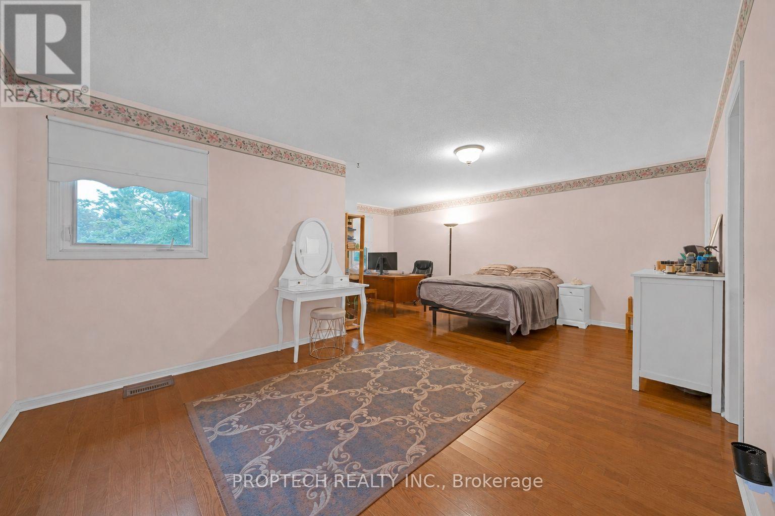 245 Fincham Avenue Property Photo 25