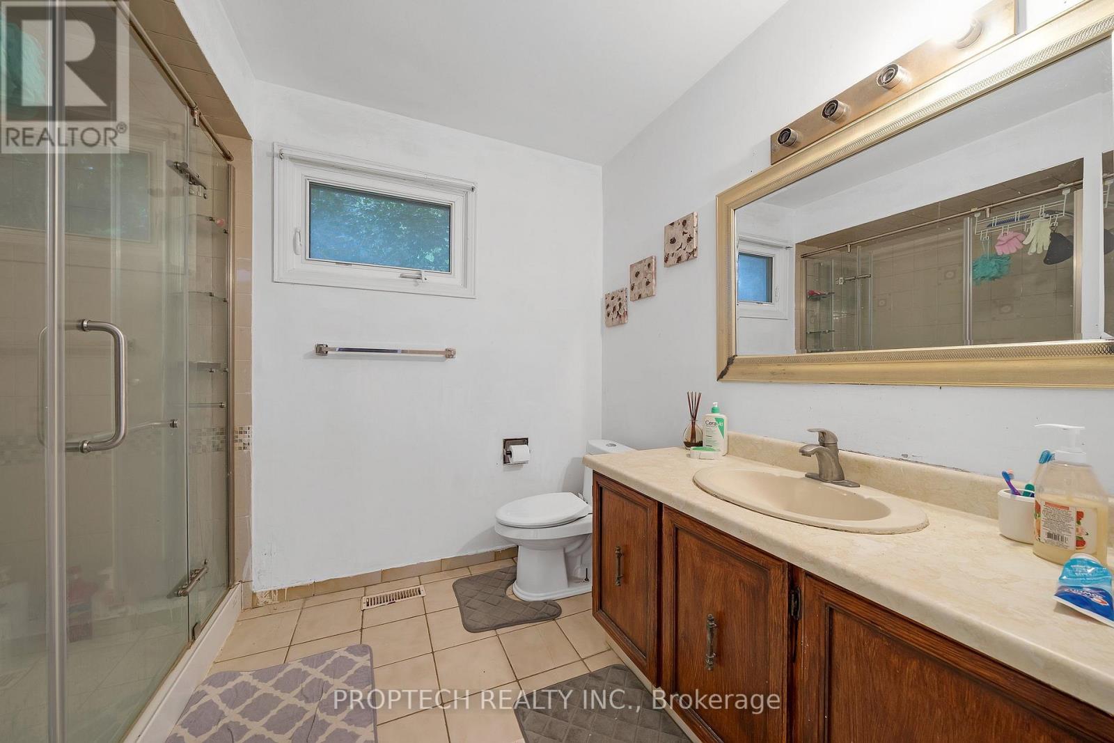 245 Fincham Avenue Property Photo 35