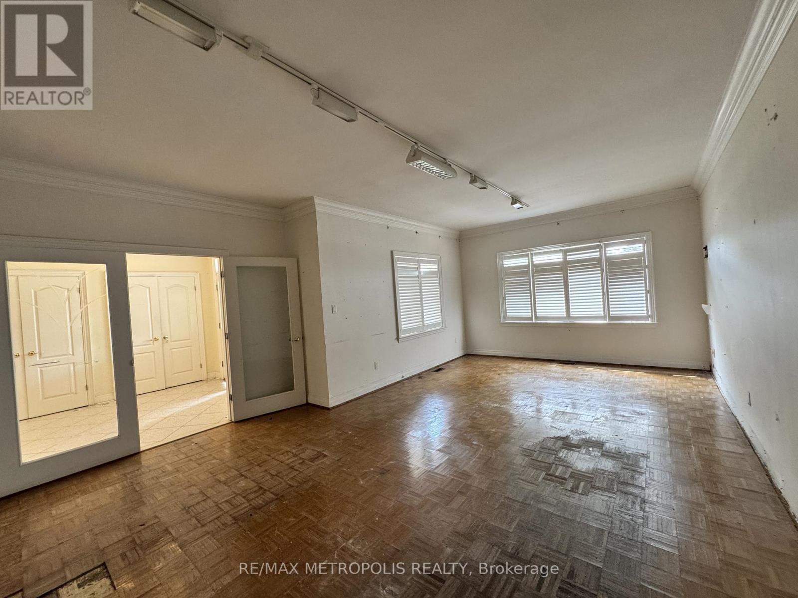 416 Elgin Mills Road W Property Photo 13
