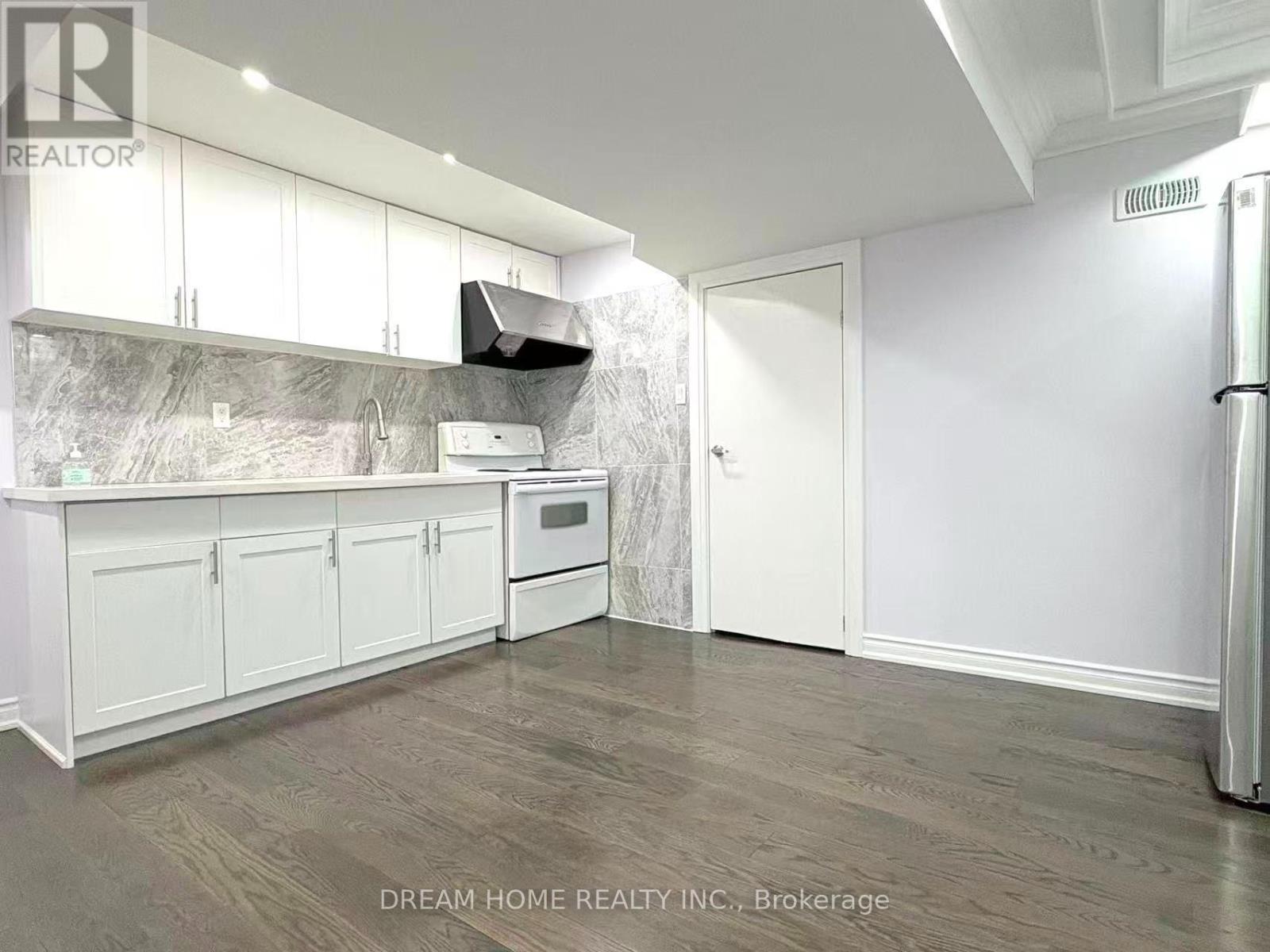 Bsmt - 19 Erintol Way Property Photo 6