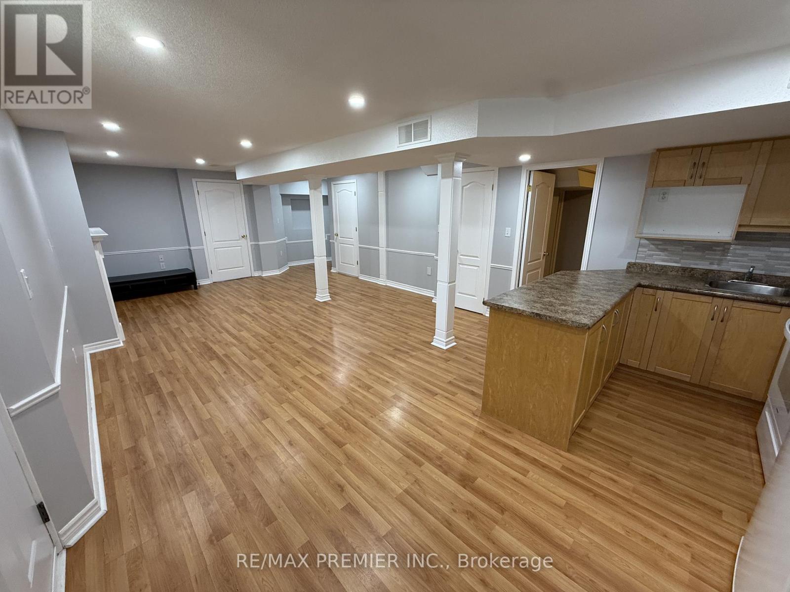 Lower - 54 Castlepoint Drive Property Photo 6