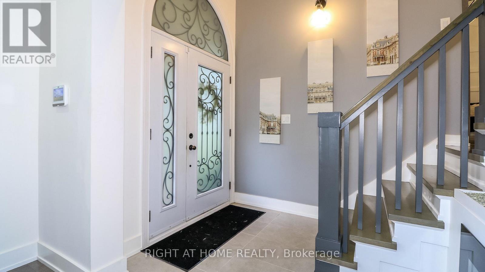 8 Sunset Street Property Photo 8