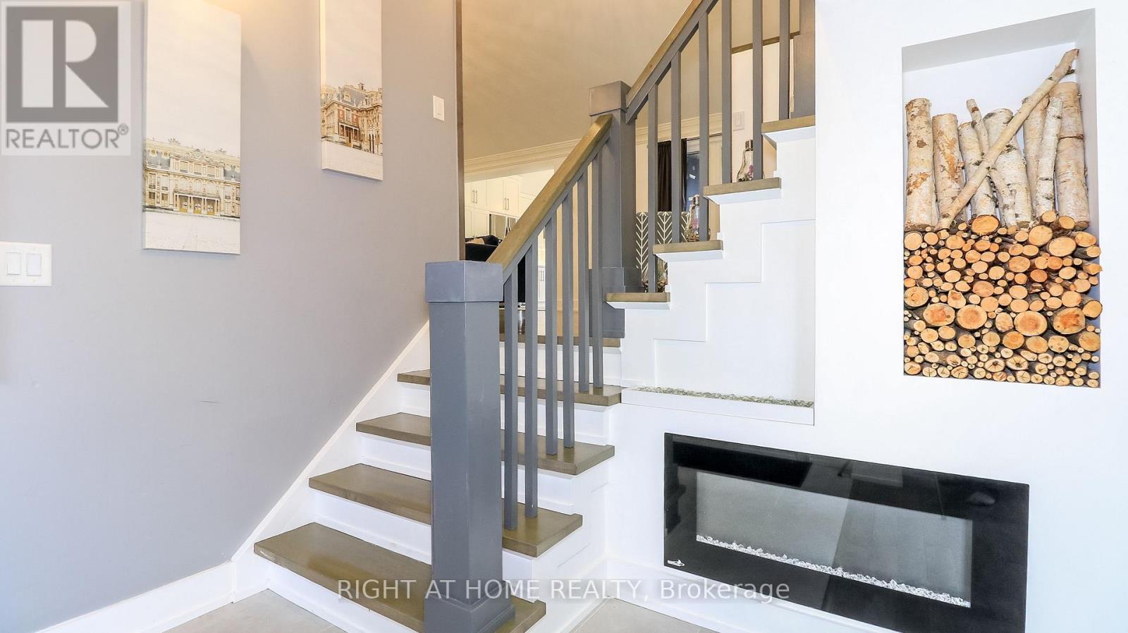 8 Sunset Street Property Photo 10
