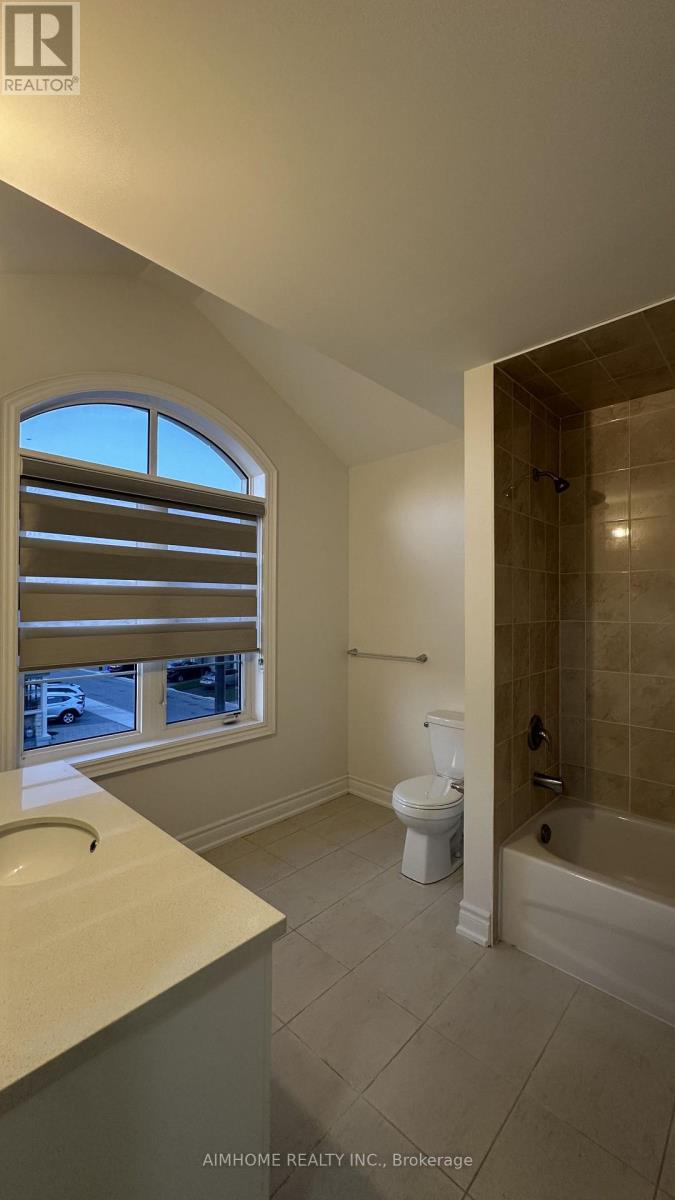52 Liam Lane Property Photo 9
