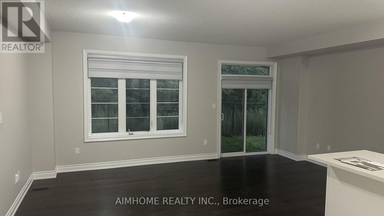 52 Liam Lane Property Photo 14
