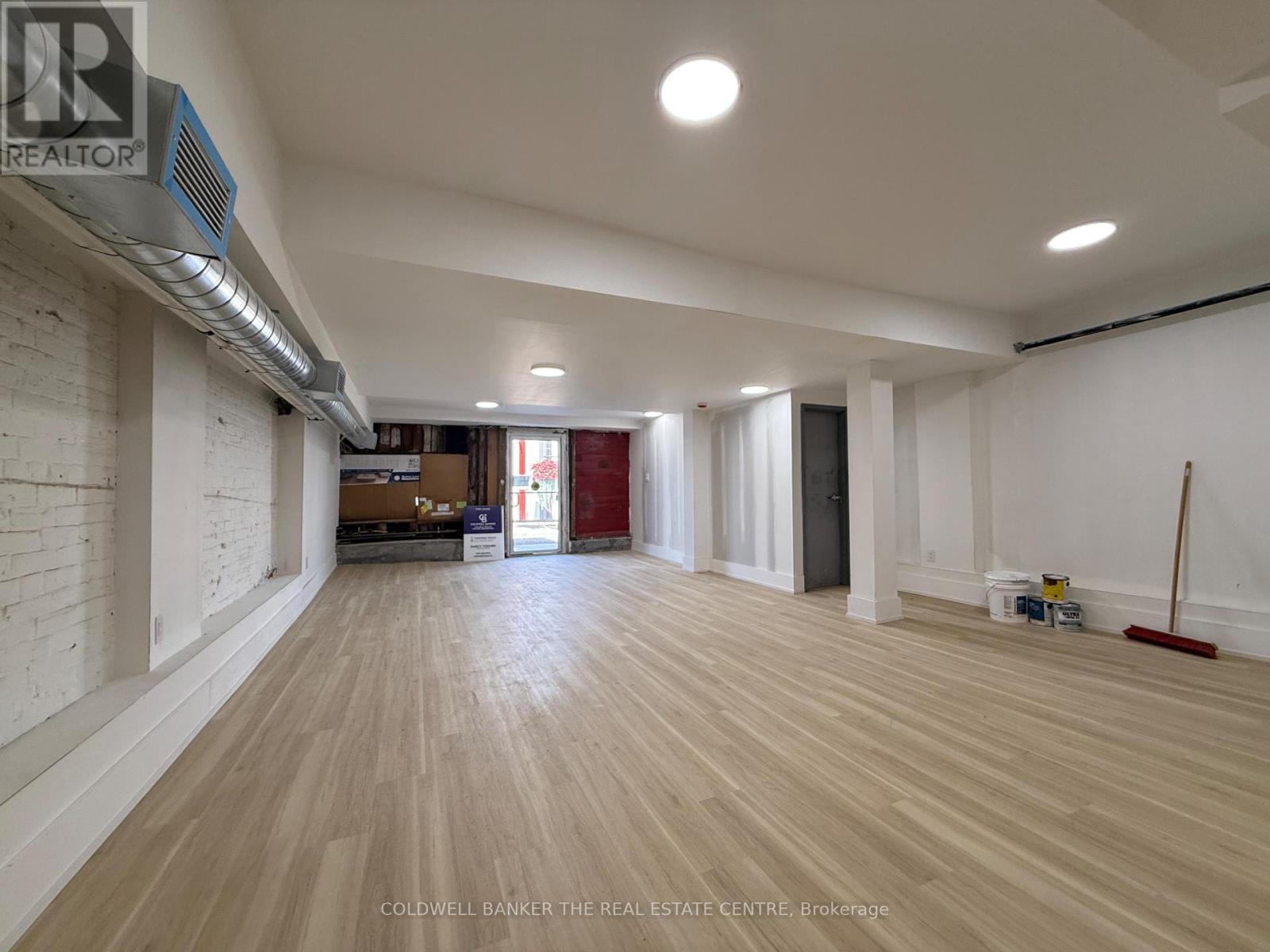 206 Cedar Street Property Photo 7