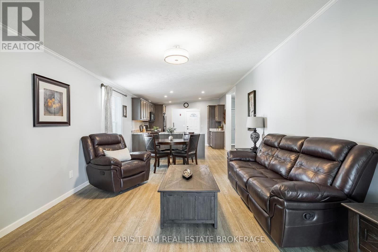 37 Hawthorne Drive Property Photo 15