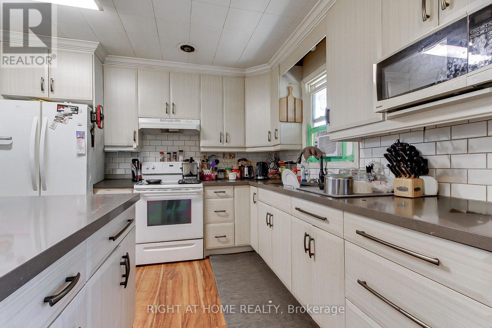 1384 Graham Side Road Property Photo 4