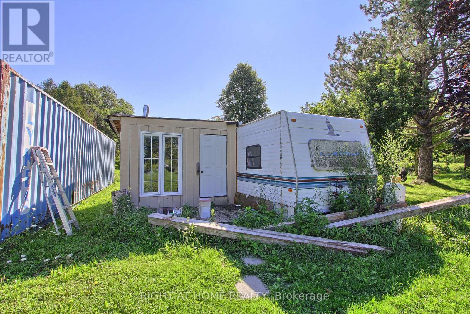 1384 Graham Side Road Property Photo 17