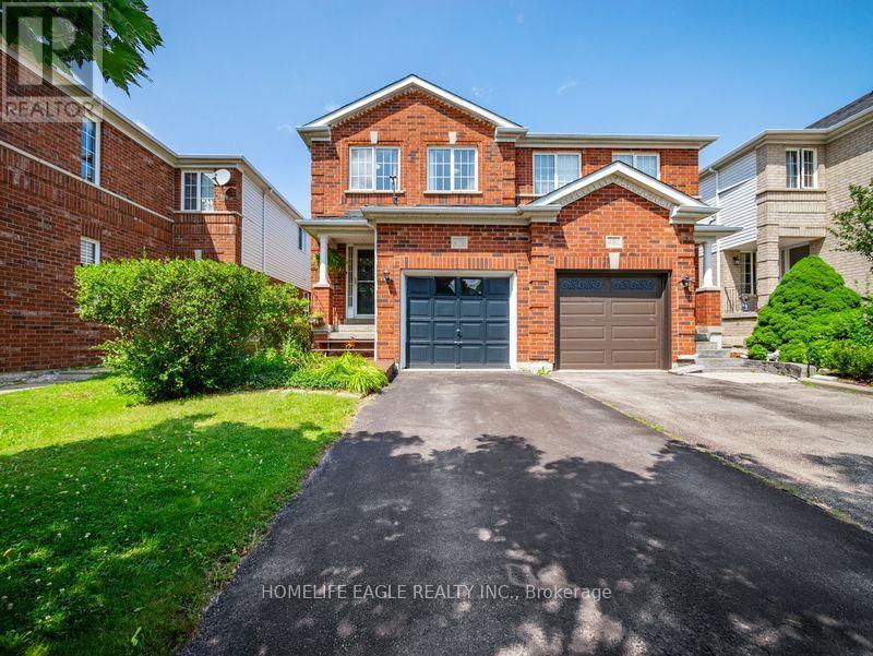 479 Heddle Crescent Property Photo 1