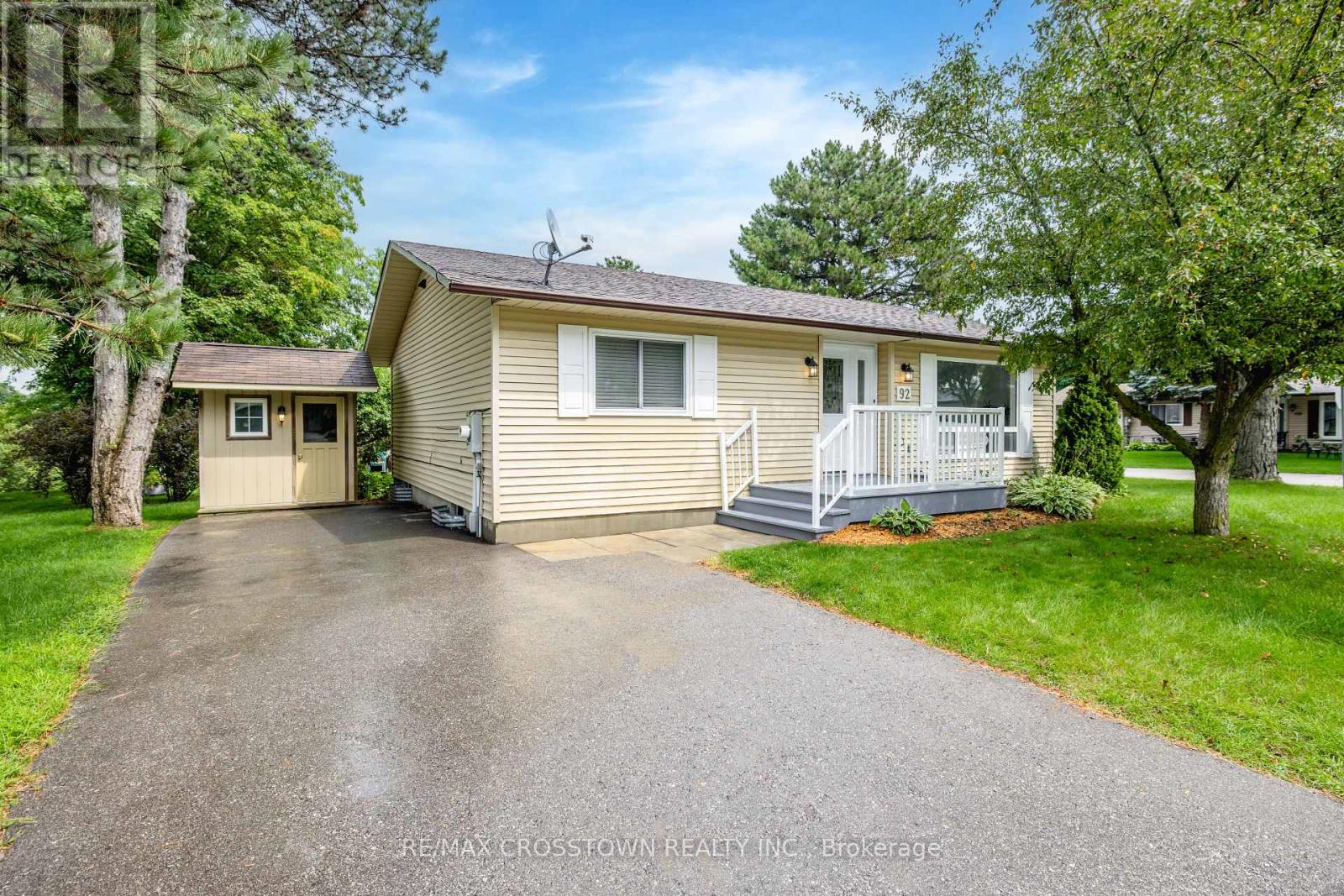 92 Tecumseth Pines Drive Property Photo 1