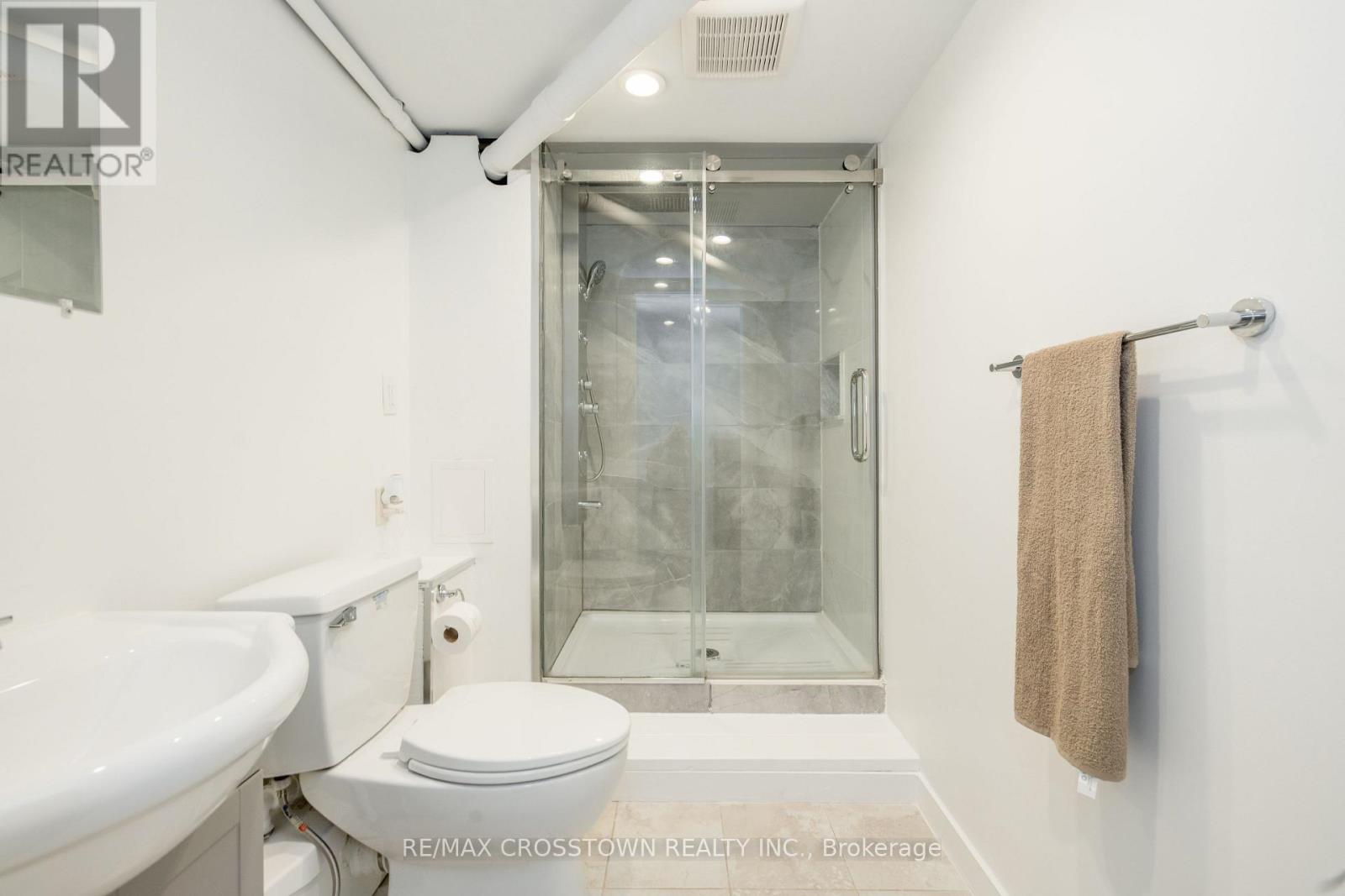 92 Tecumseth Pines Drive Property Photo 26