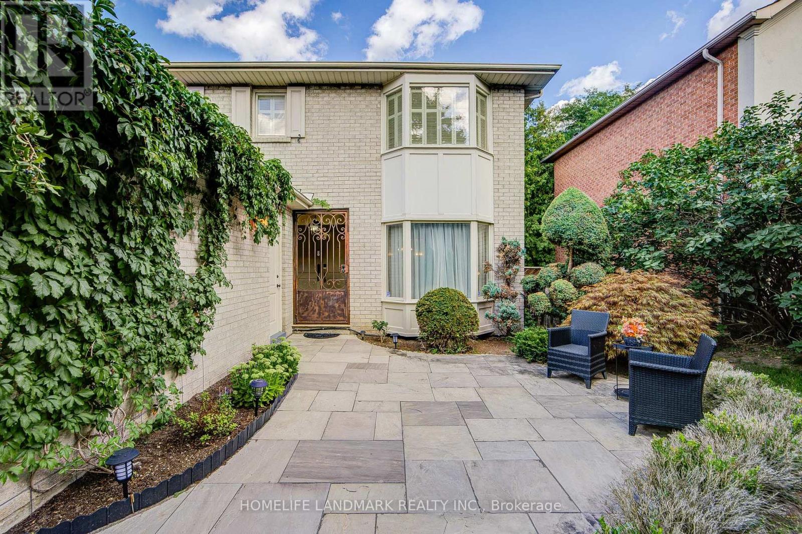 37 Maimonides Court Property Photo 3