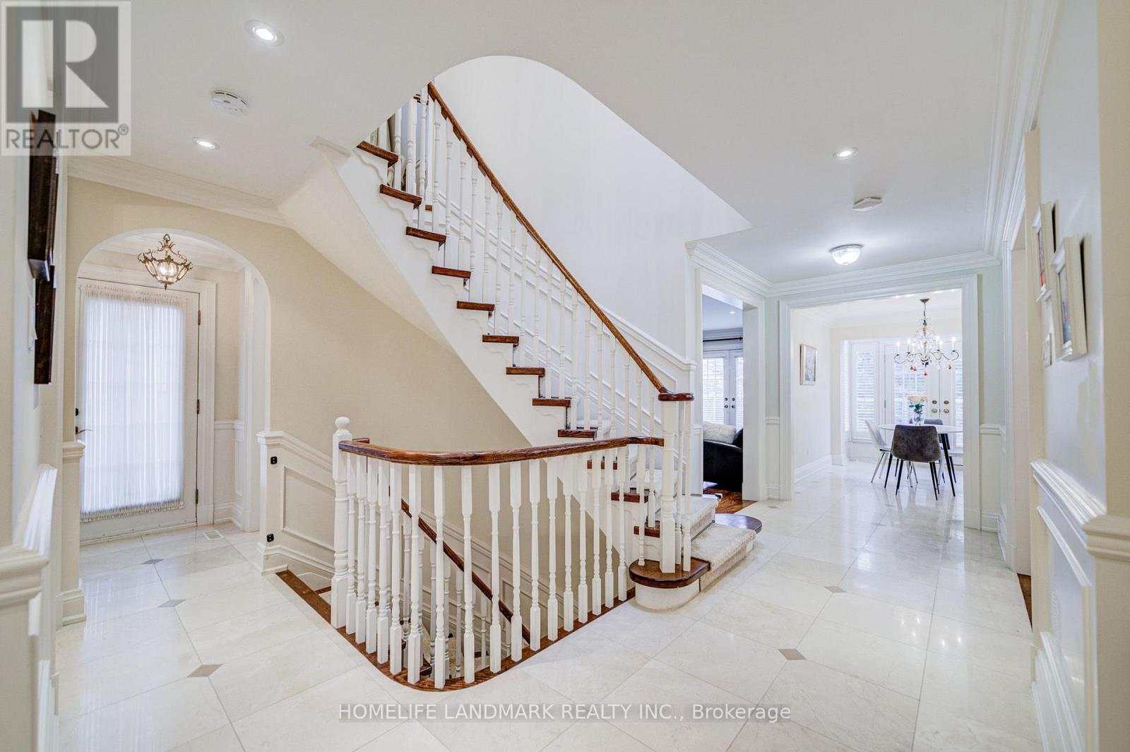 37 Maimonides Court Property Photo 21