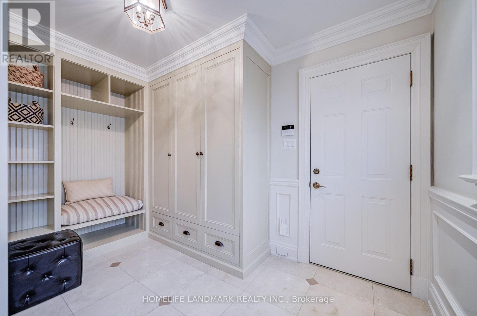 37 Maimonides Court Property Photo 23