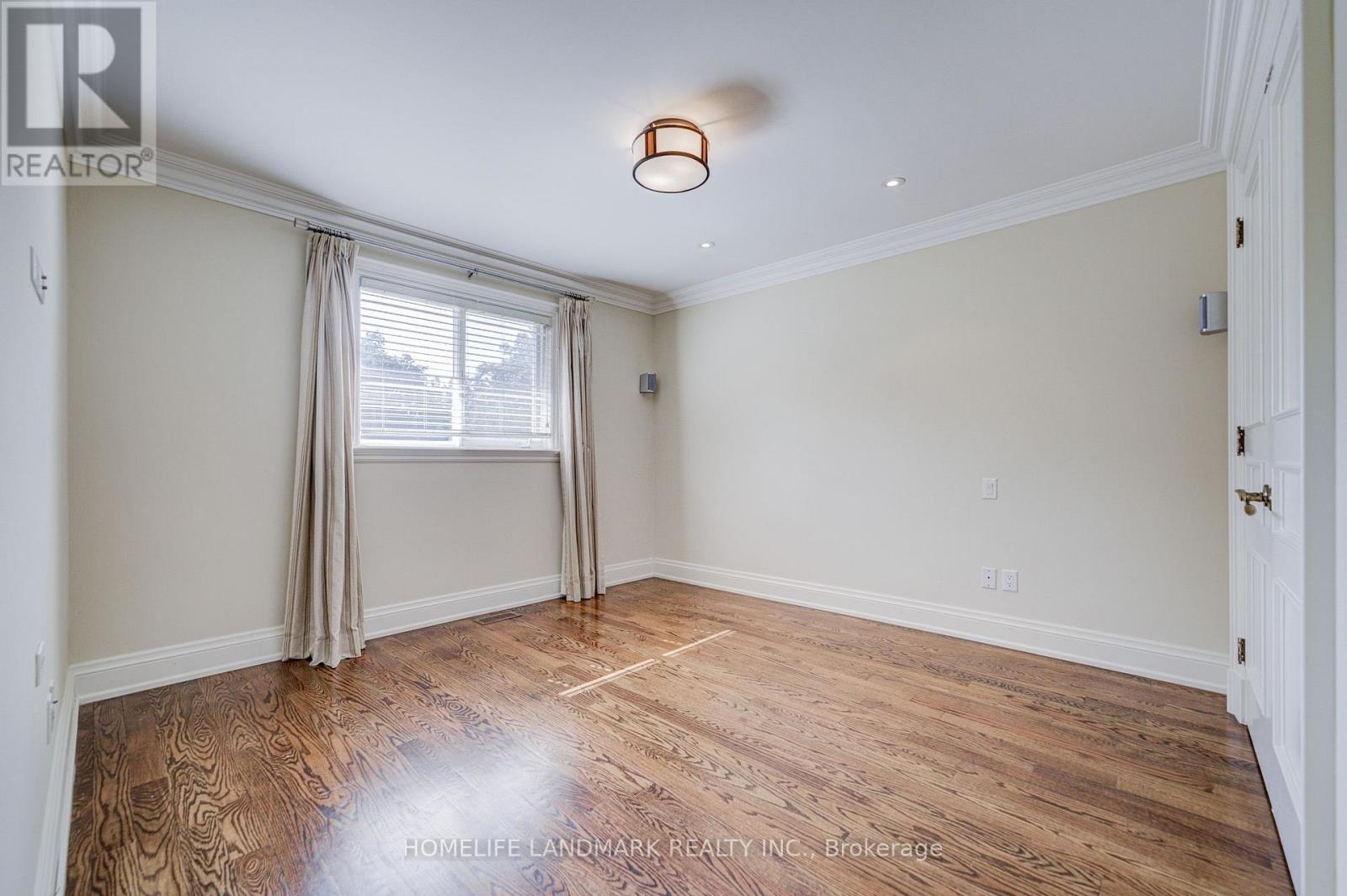 37 Maimonides Court Property Photo 40