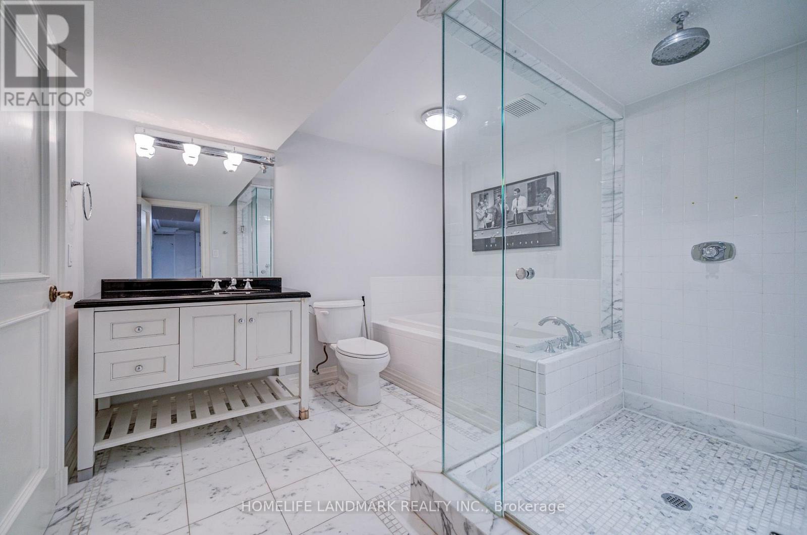 37 Maimonides Court Property Photo 45