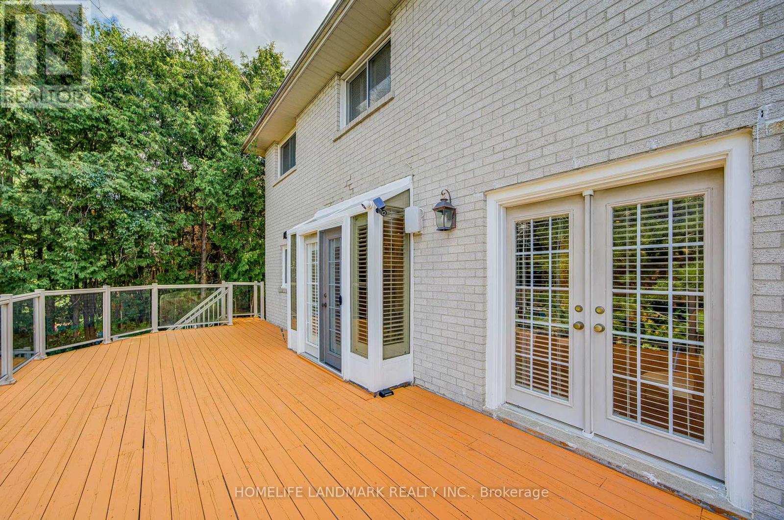 37 Maimonides Court Property Photo 47