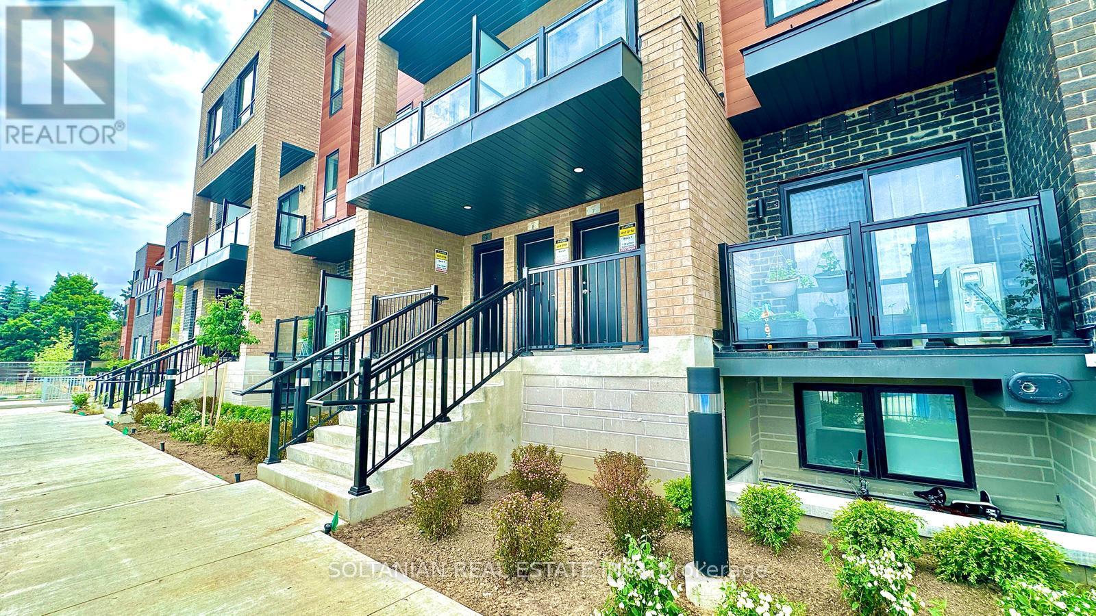 8 - 20 Lytham Green Circle Property Photo 41