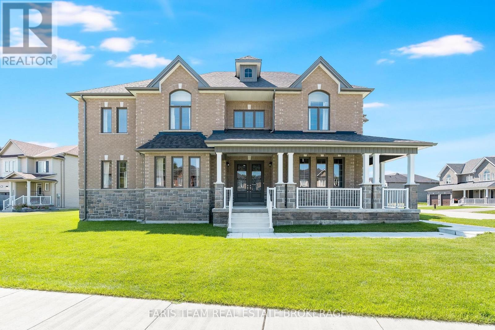 63 Wood Crescent Property Photo 1