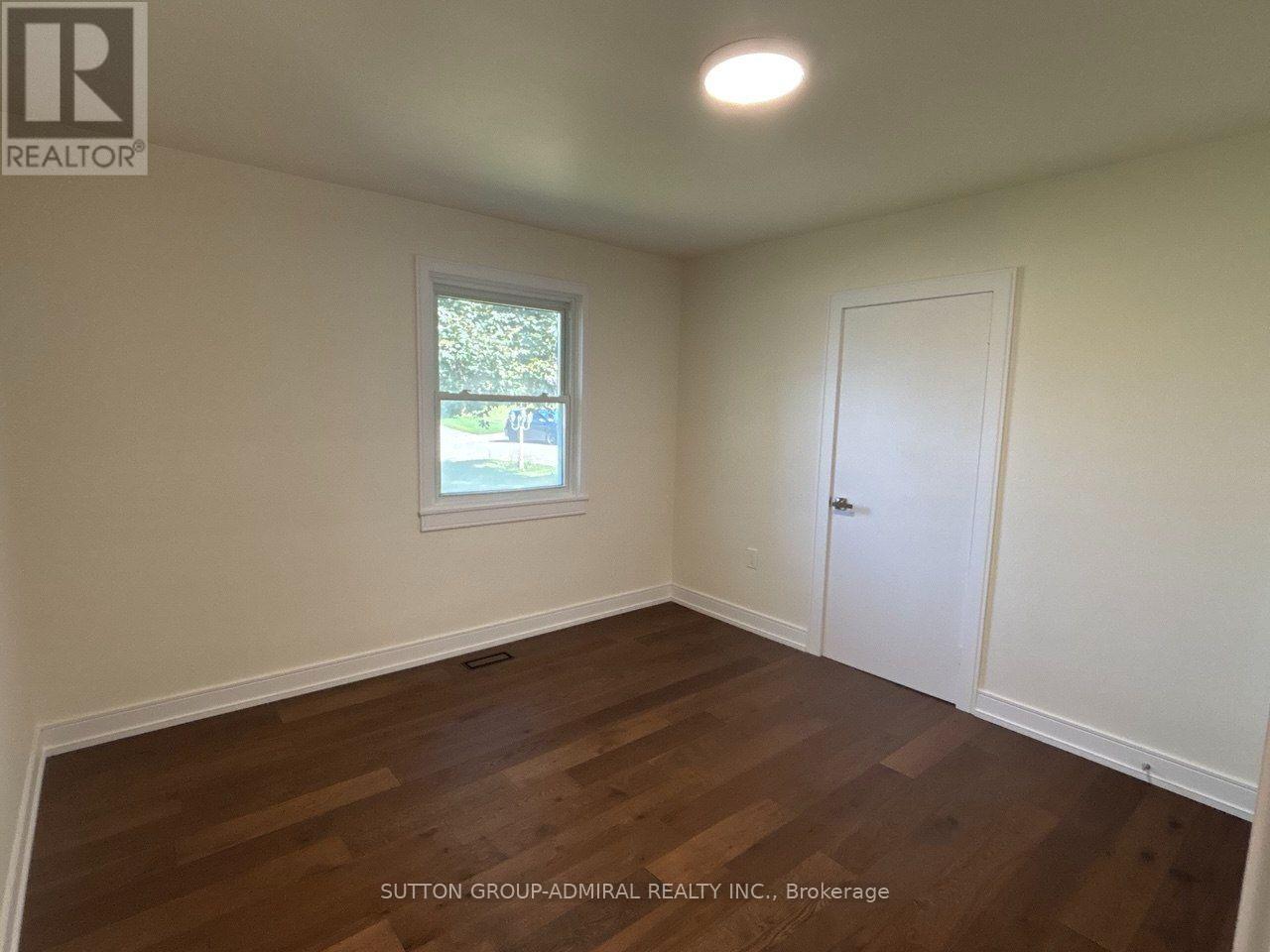 Main Floor - 86 Hamilton Drive Property Photo 25