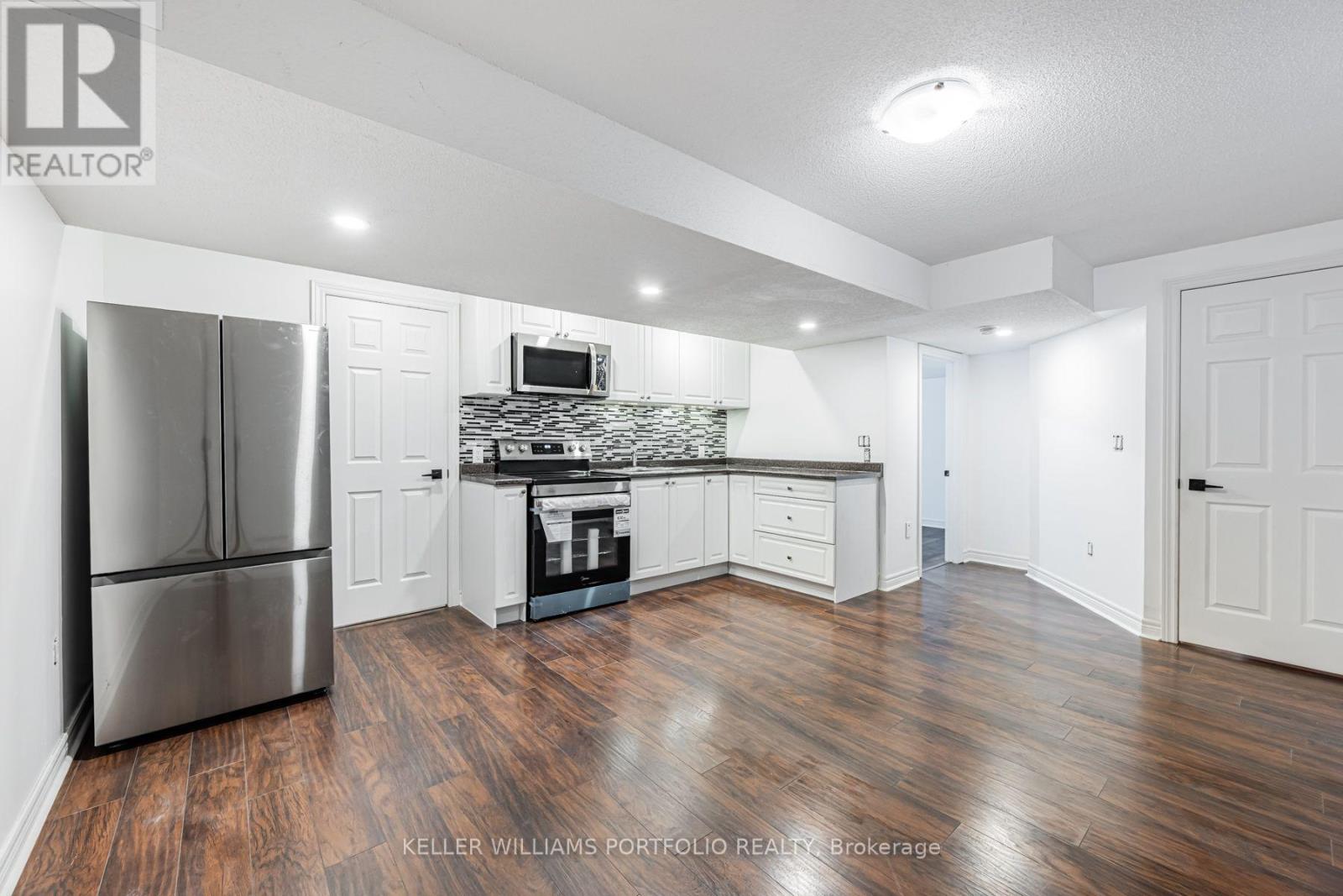 LOWER - 131 BACHMAN DRIVE