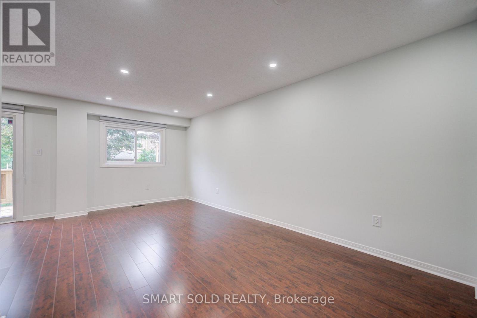 24 Snider Drive Property Photo 5