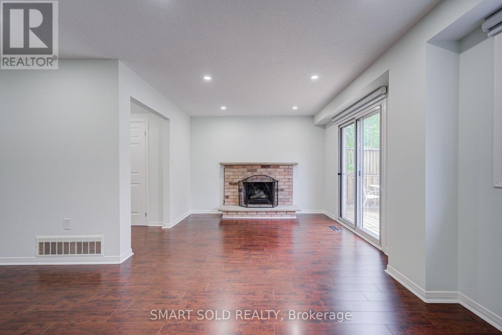 24 Snider Drive Property Photo 8