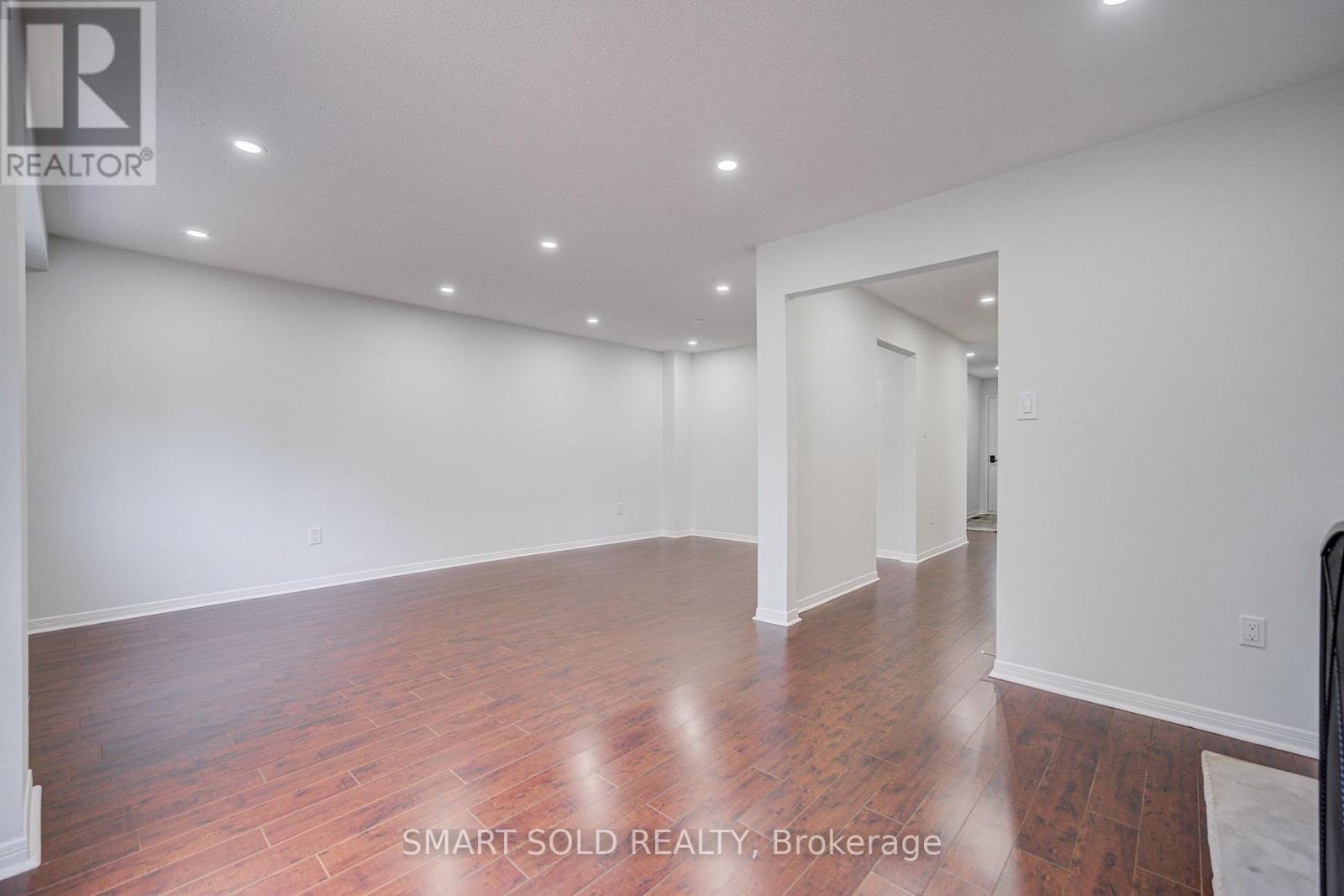 24 Snider Drive Property Photo 9