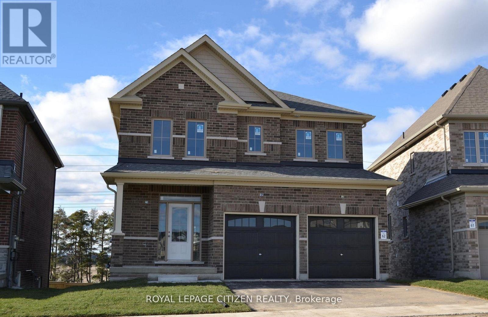75 Fenn Crescent Photo de la propriété 1