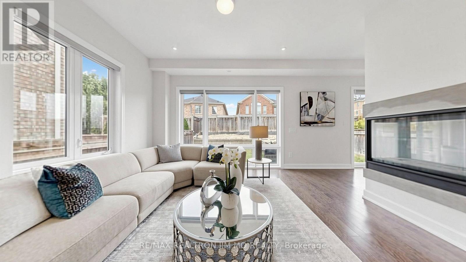 16 Farrell Road Property Photo 5
