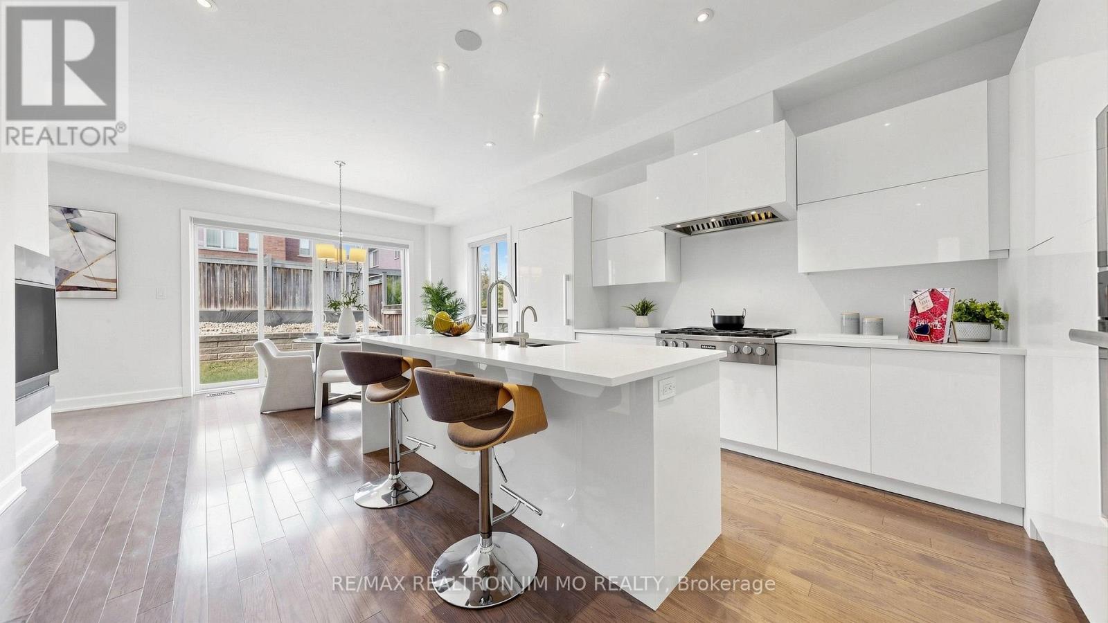 16 Farrell Road Property Photo 13