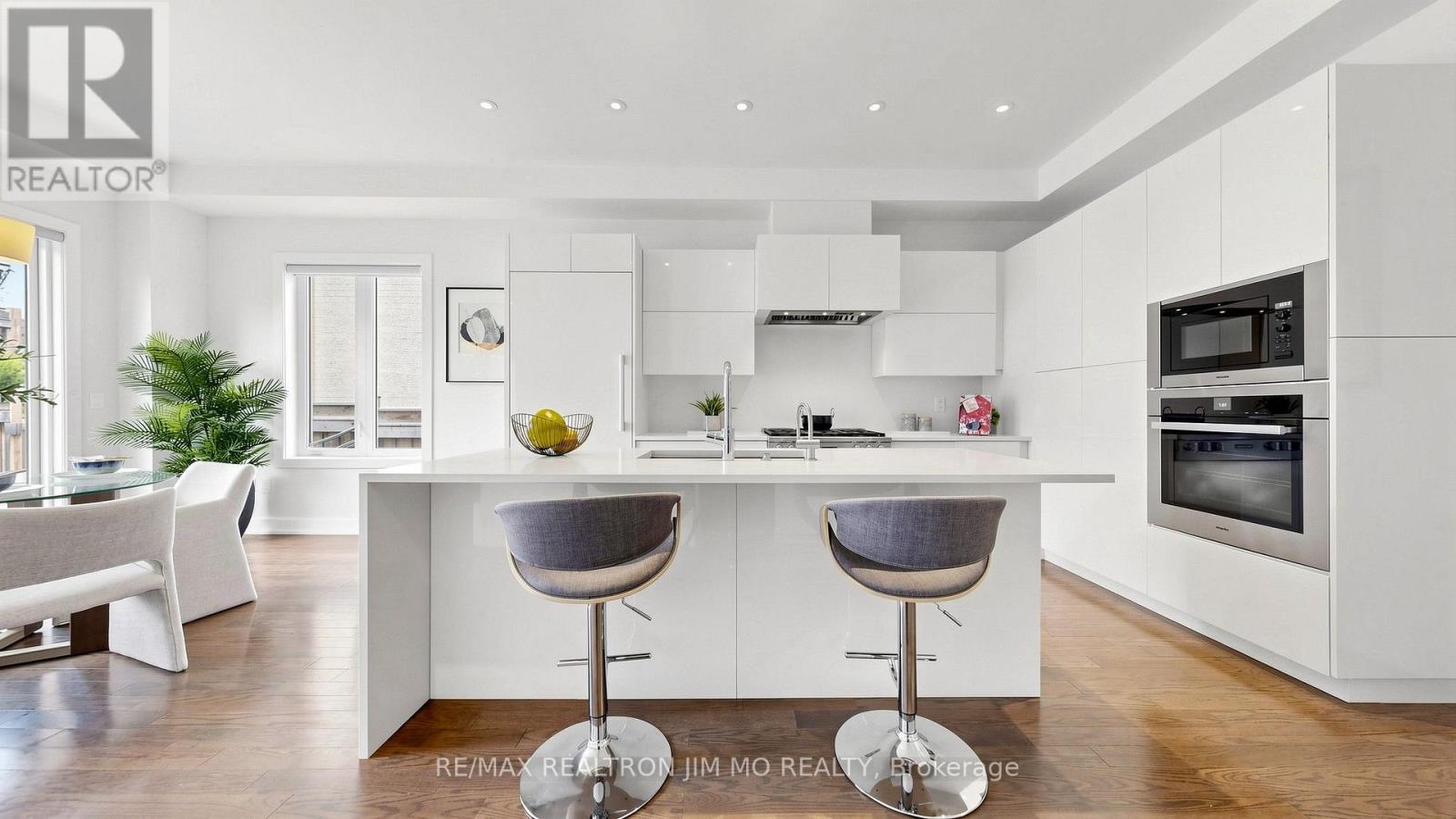 16 Farrell Road Property Photo 14