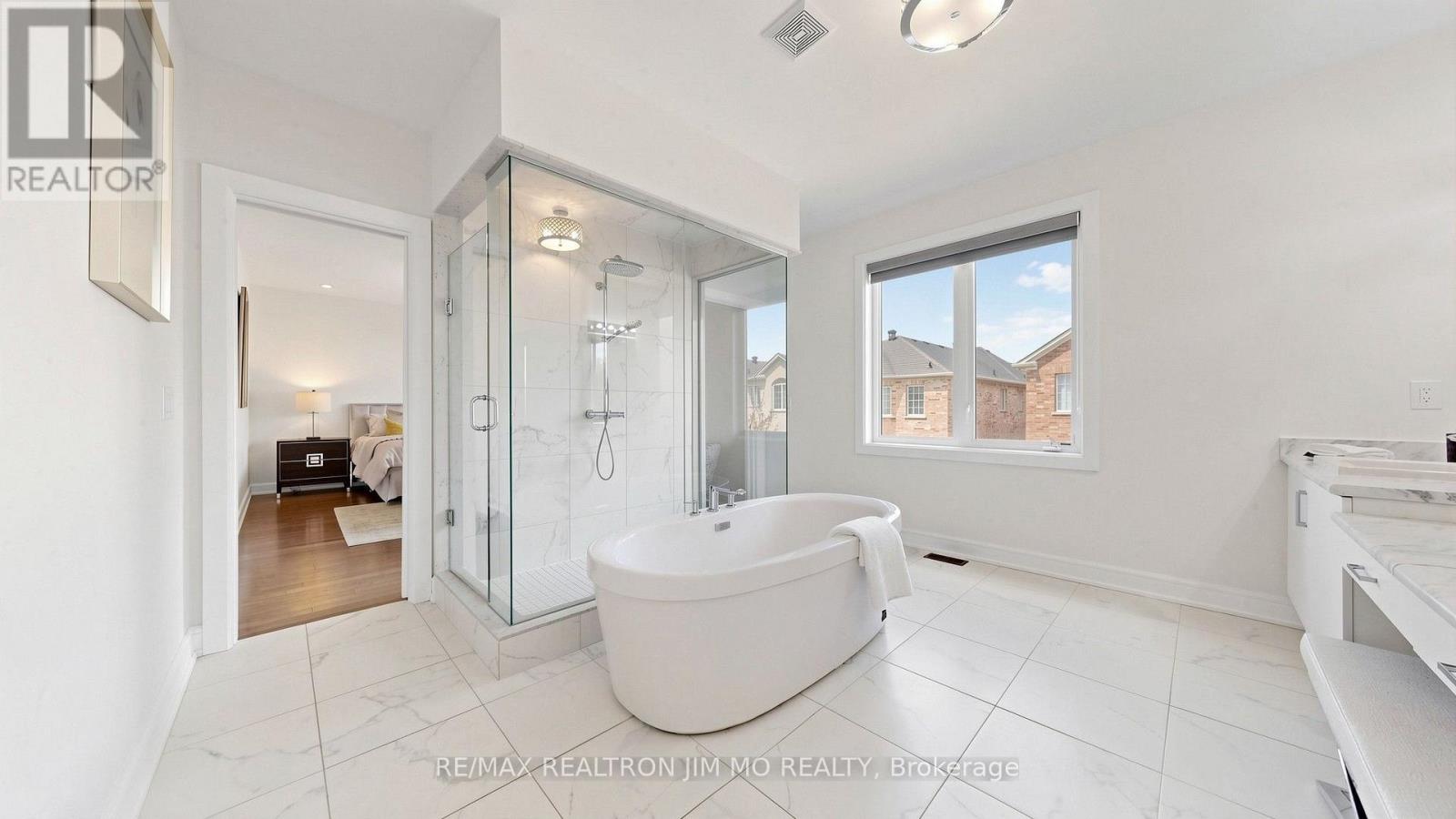 16 Farrell Road Property Photo 32
