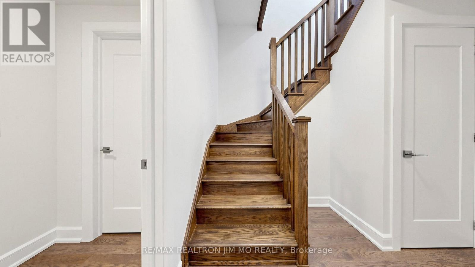 16 Farrell Road Property Photo 42