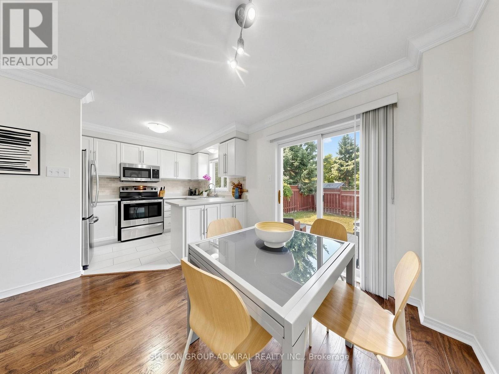 12 Elderbrook Crescent Property Photo 9