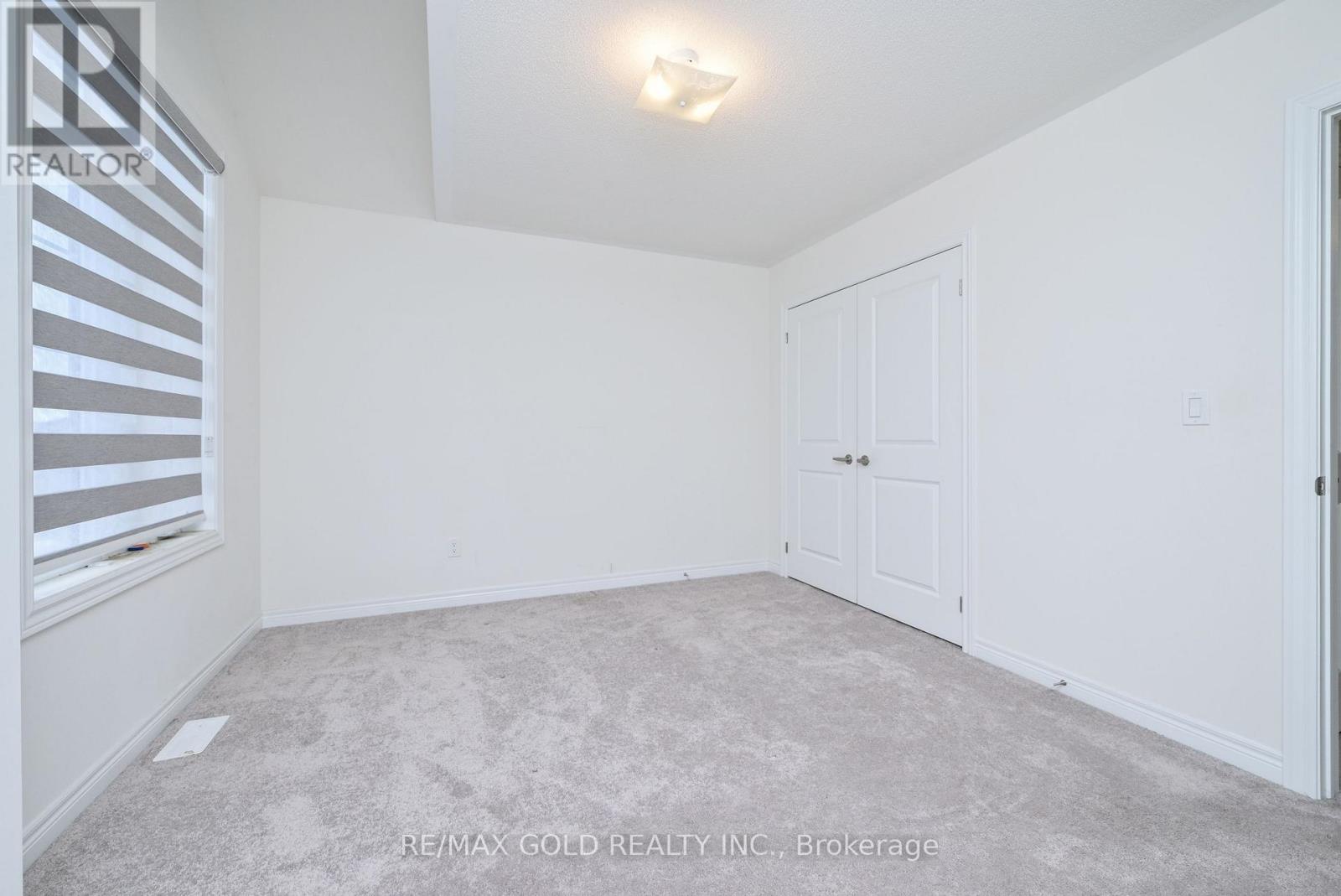 1345 Davis Loop Property Photo 23