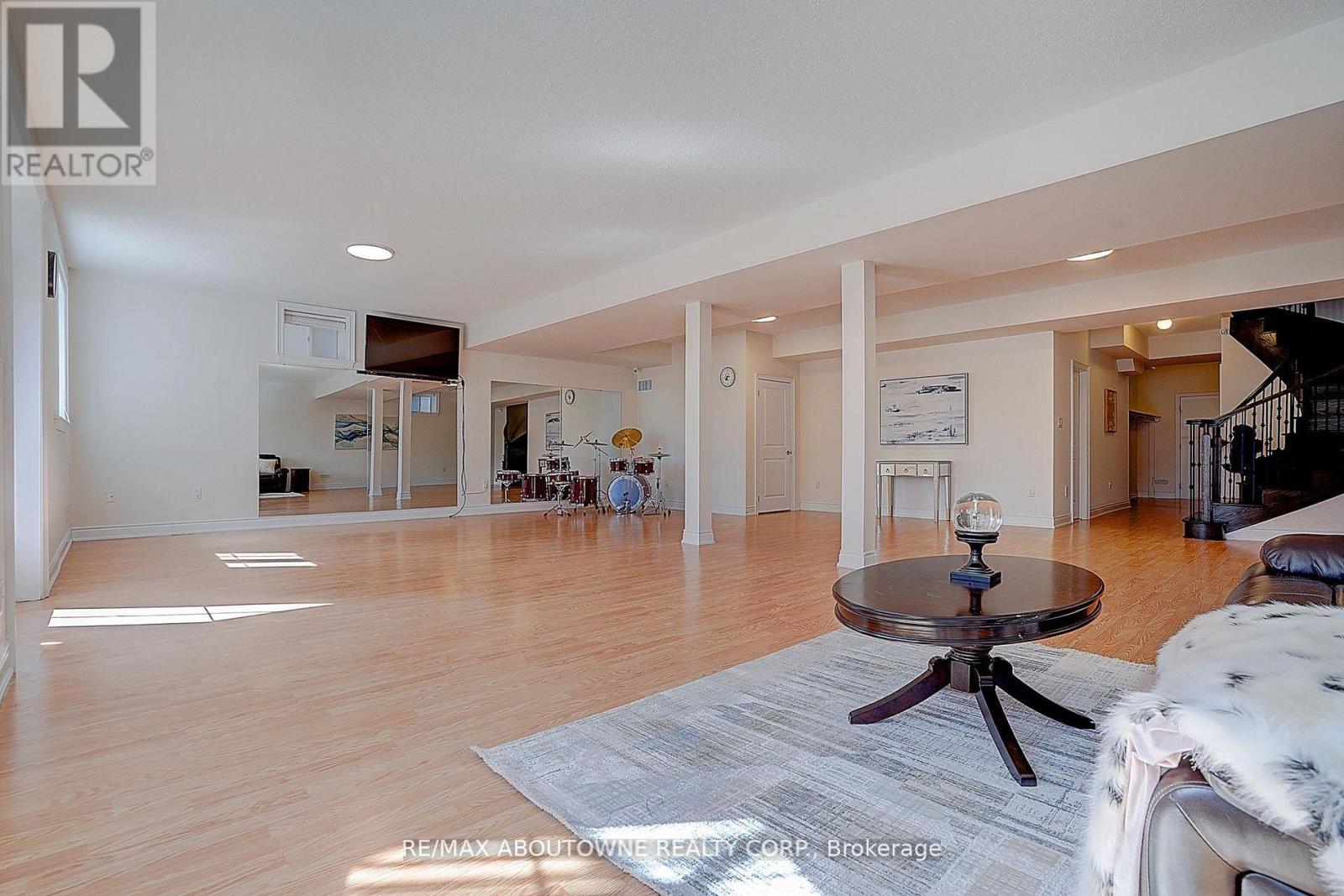 16 Gracedale Drive Property Photo 35