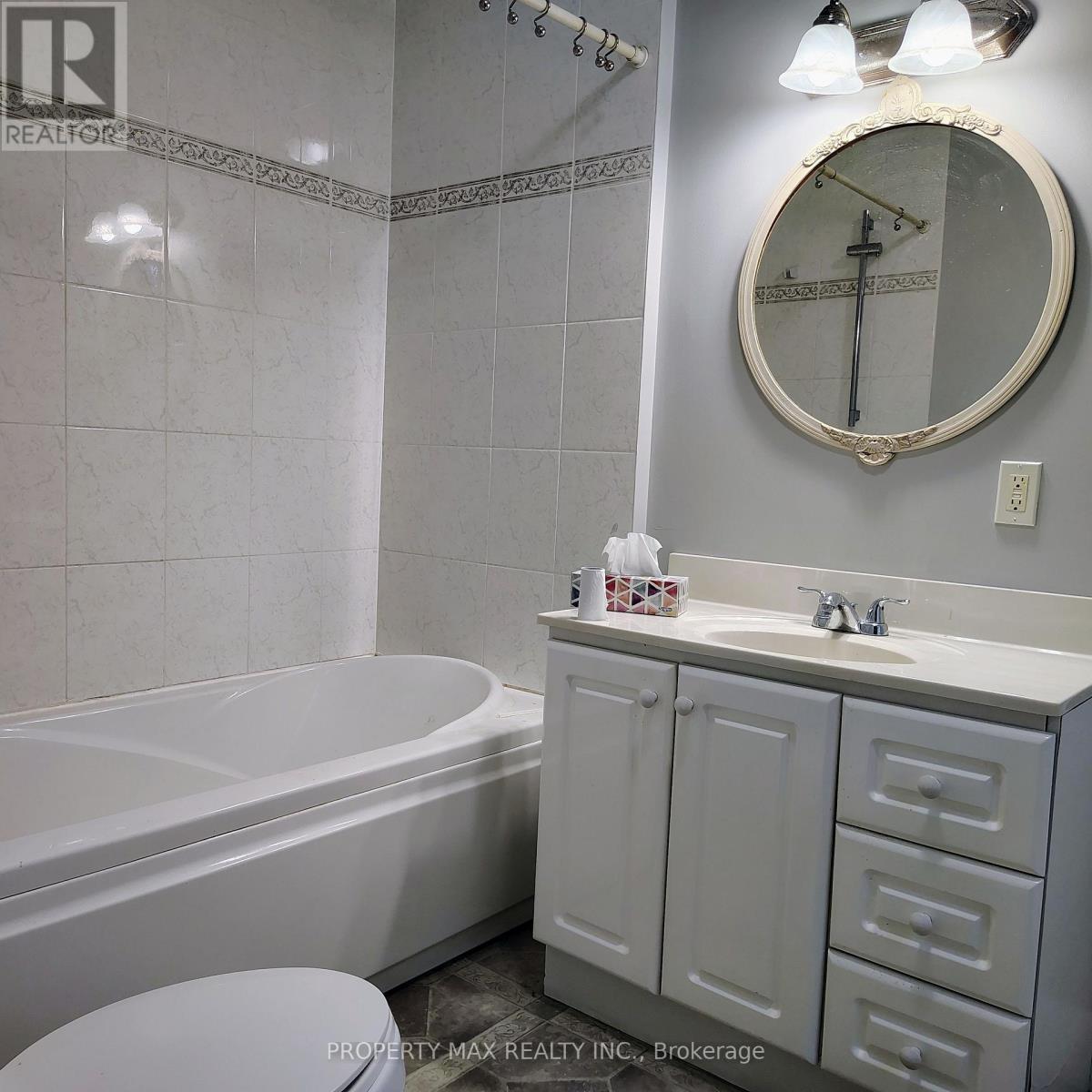 5363 Davis Drive Property Photo 7