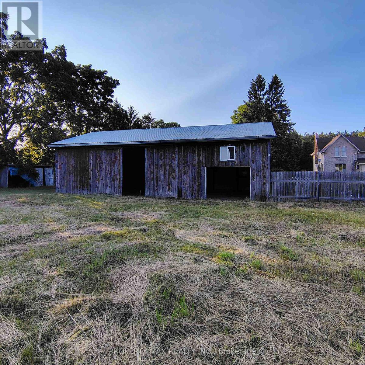 5363 Davis Drive Property Photo 18