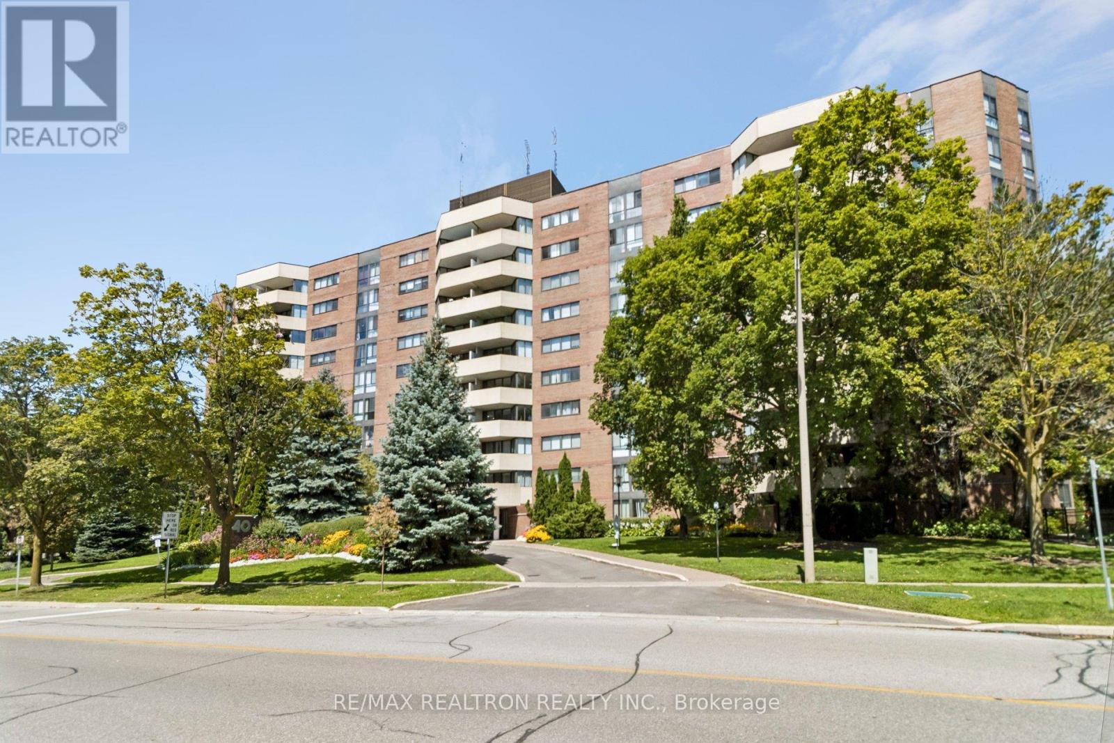 208 - 40 Baif Boulevard Property Photo 1