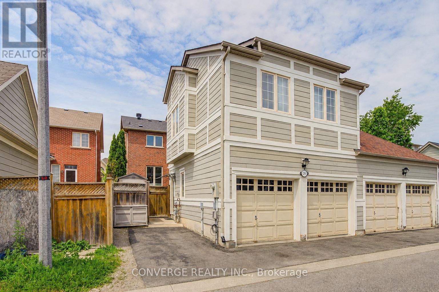 COACH HOUSE - 29 CARDREW STREET