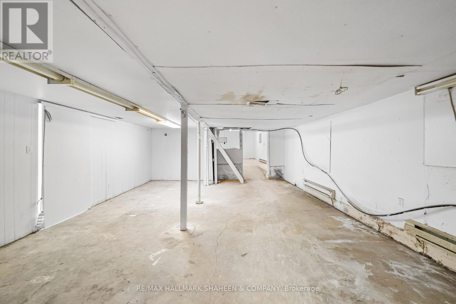 6280 & 6282 Main Street Property Photo 28