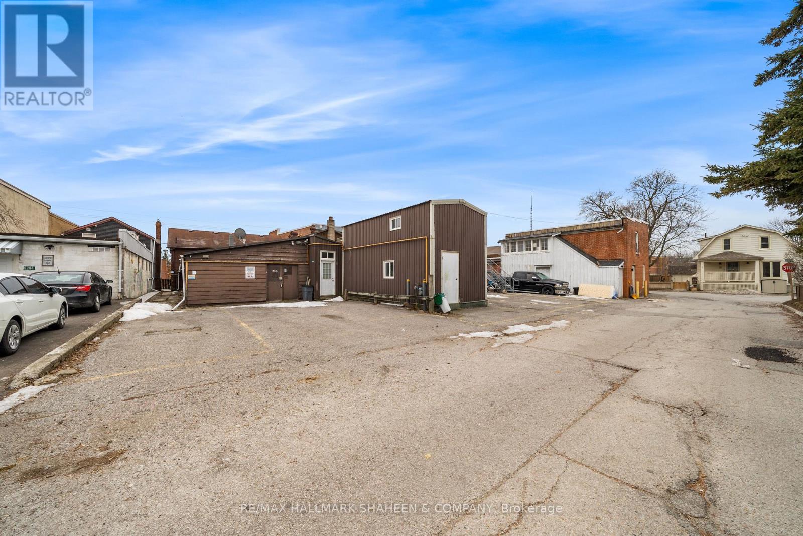 6280 & 6282 Main Street Property Photo 48
