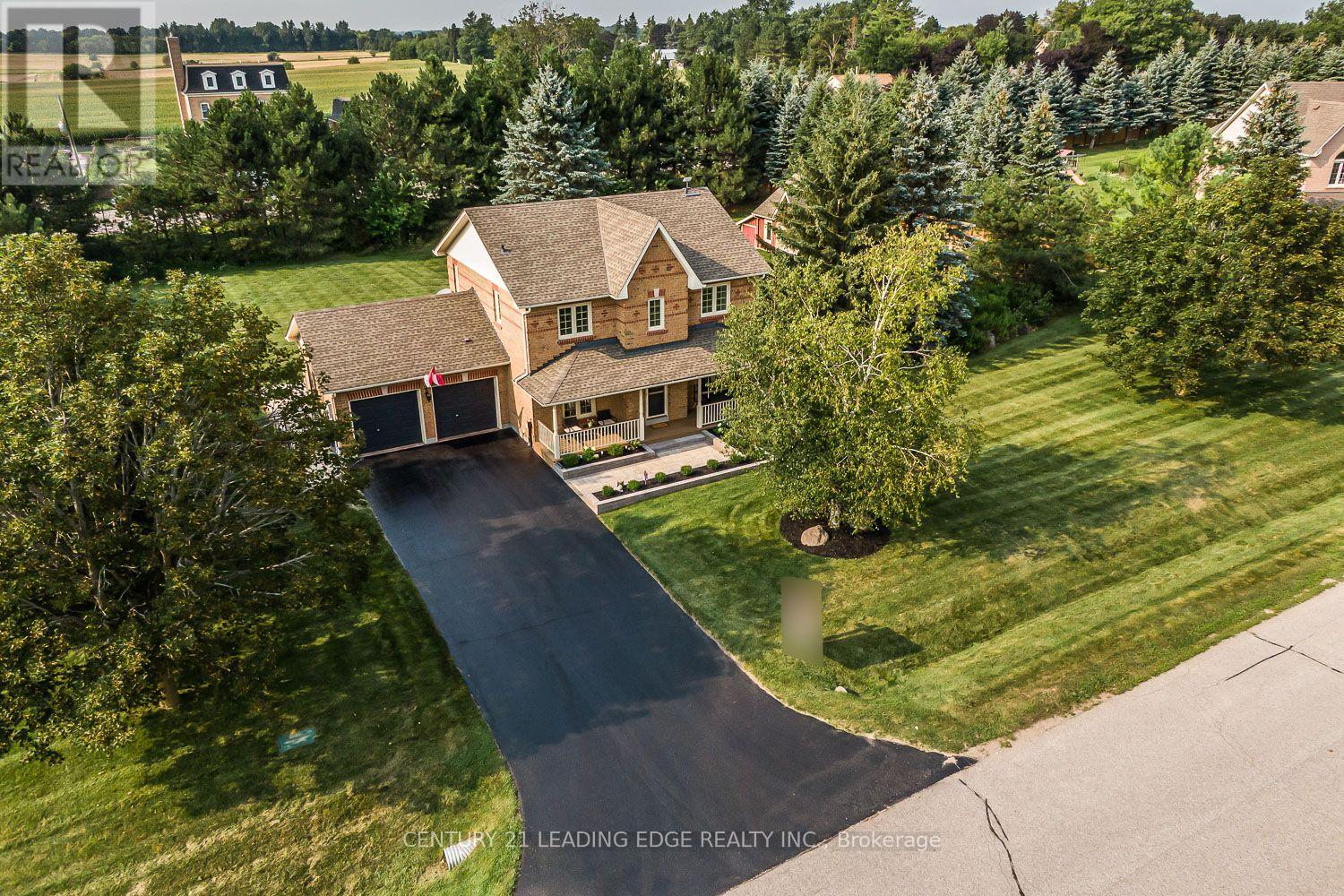 12 Taylor Drive Property Photo 6