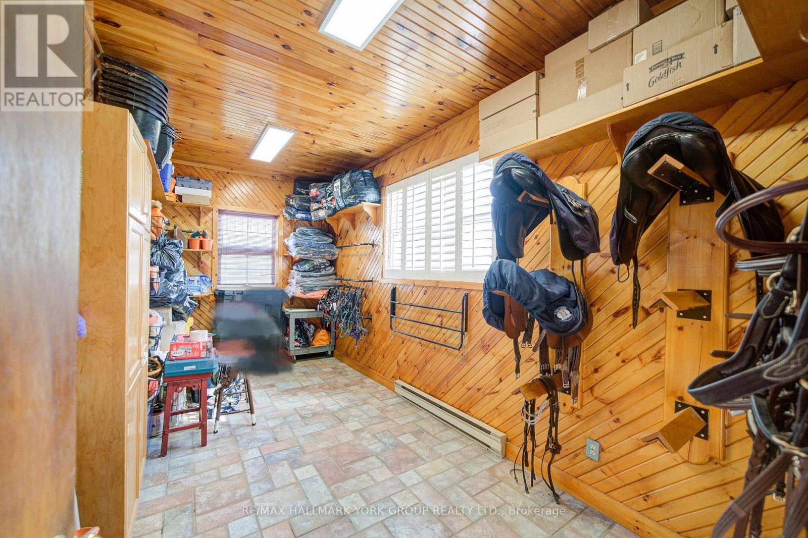 16979 Ninth Line Property Photo 14