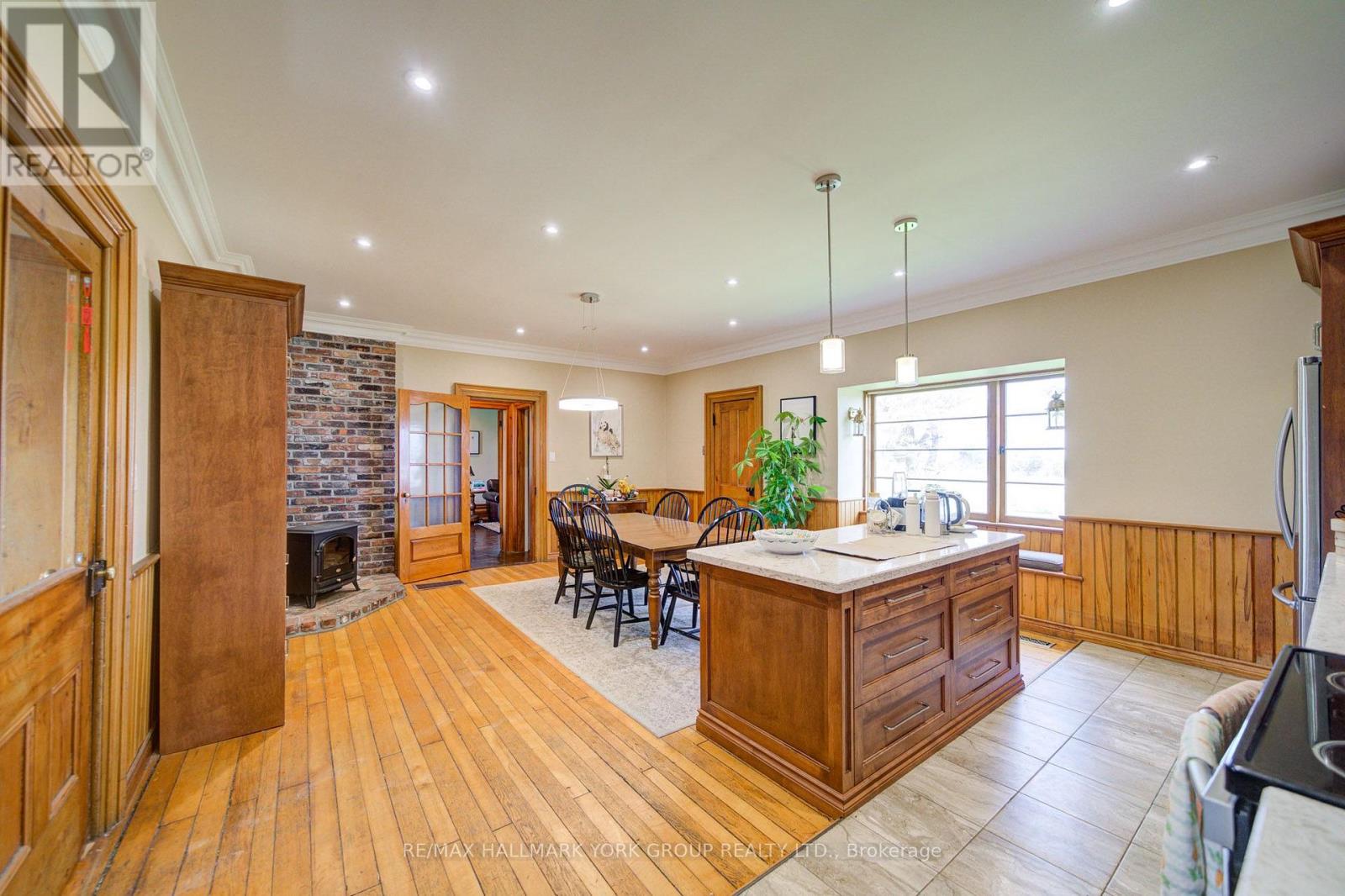 16979 Ninth Line Property Photo 27